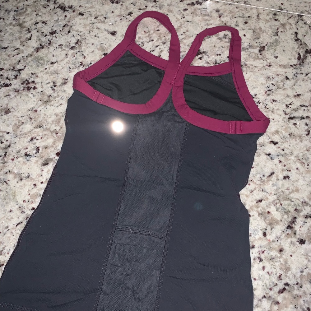 Lululemon tank